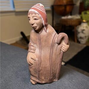 Vintage Chulucanas Peru folk art pottery Incan shepherd figurine statue
